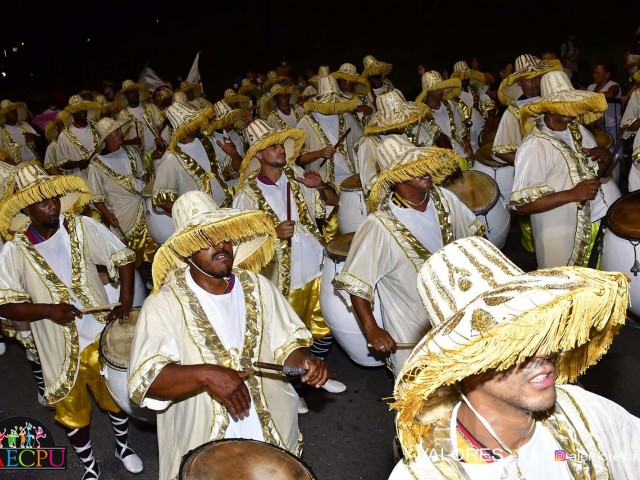 desfile 200